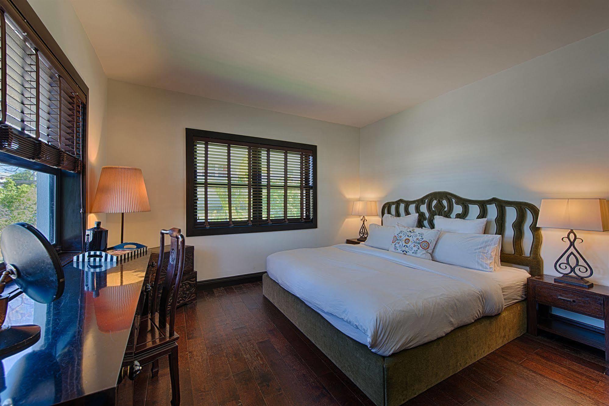 Miami Whitehouse Apartments North Bay Village Екстер'єр фото