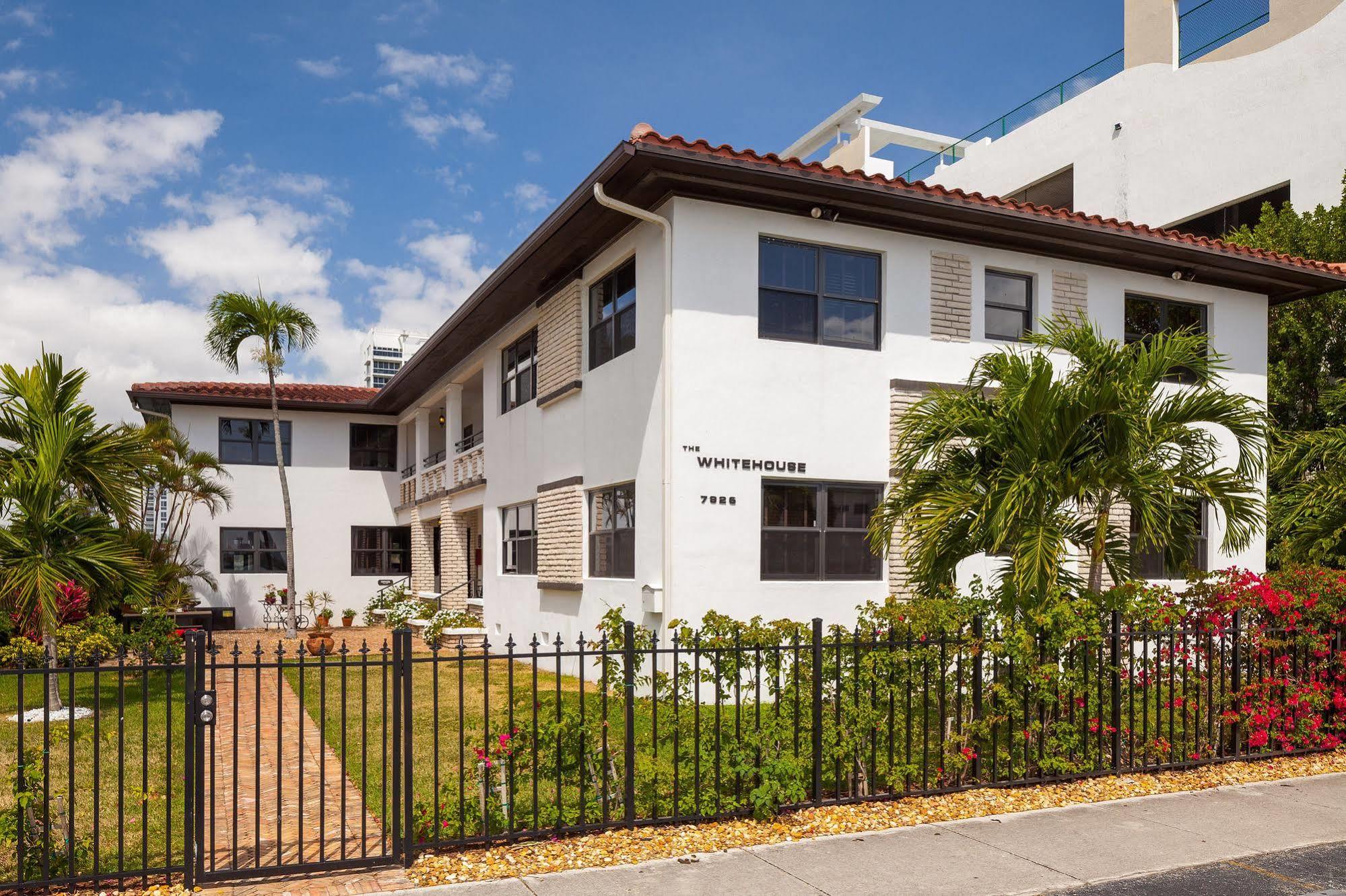 Miami Whitehouse Apartments North Bay Village Екстер'єр фото